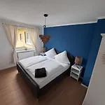 Am Seeburgersee 100 Meter Zum Wasser Niederdorla