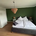 Am Seeburgersee 100 Meter Zum Wasser