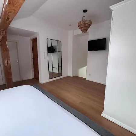 Seeburg-haus Vjollca