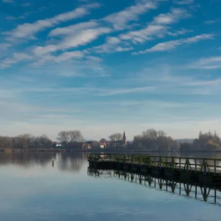 Am Seeburgersee 100 Meter Zum Wasser