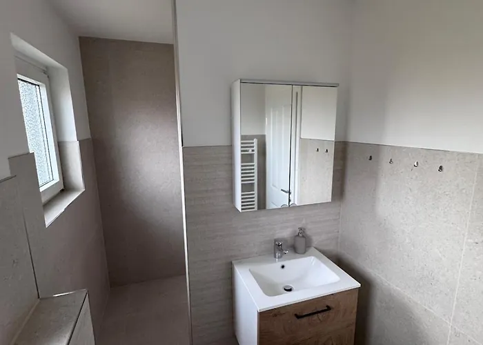 Am Seeburgersee 100 Meter Zum Wasser * Niederdorla